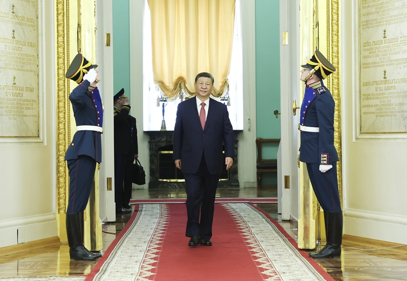 习近平同俄罗斯总统普京会谈