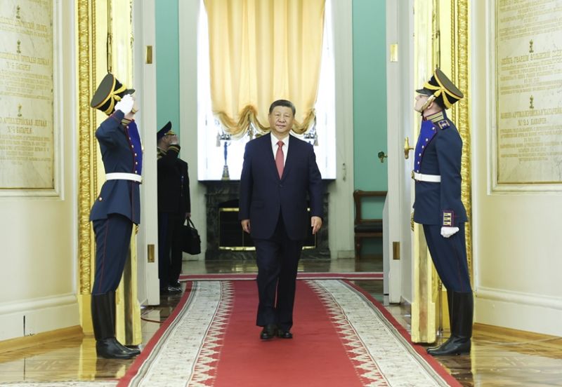 习近平同俄罗斯总统普京会谈